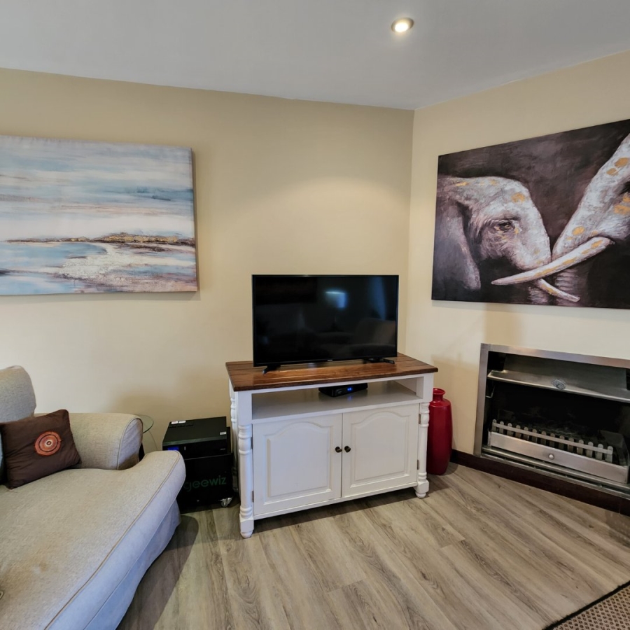 To Let 2 Bedroom Property for Rent in Oubaai Western Cape